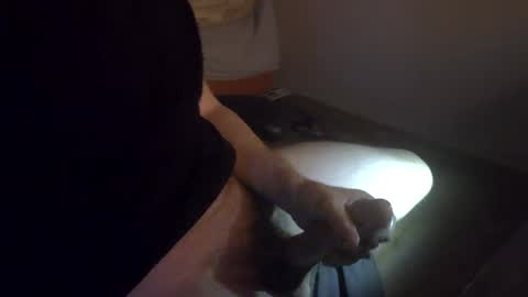 Snapshot of randomlucifer30 chatting on September 12, 12:33 am randomlucifer30 online show from September 12, 12:33 am