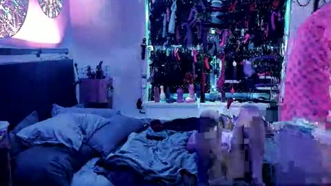 randomstranger83 online show from February 20, 10:05 am