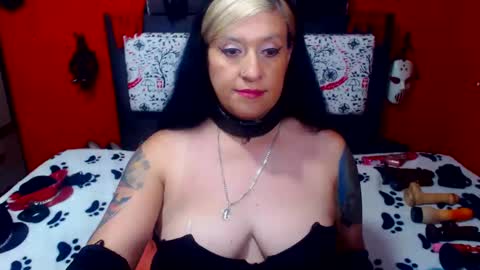 Sonia online show from January 11, 2:52 am