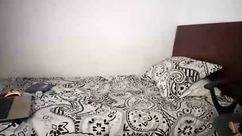 Rangel and Lola online show from December 11, 1:37 am