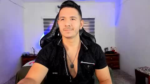 Jonas online show from September 24, 3:04 pm