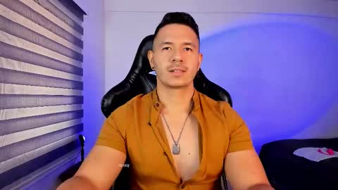 Jonas online show from October 21, 3:13 pm