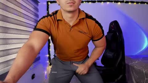 Jonas online show from January 14, 3:28 pm