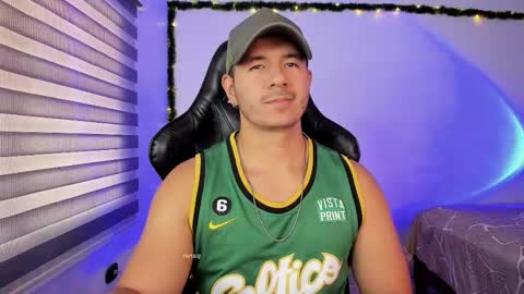 Jonas online show from February 18, 2:57 pm