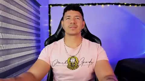 Jonas online show from June 17, 1:12 pm