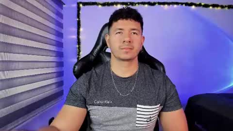 Jonas online show from July 16, 1:17 pm