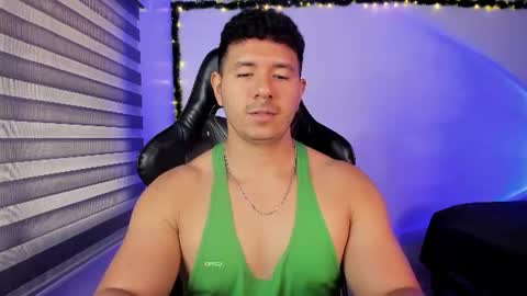 Jonas online show from July 28, 2:13 pm