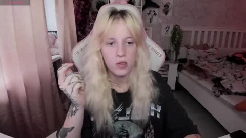 Rapunzel online show from October 15, 1:22 pm