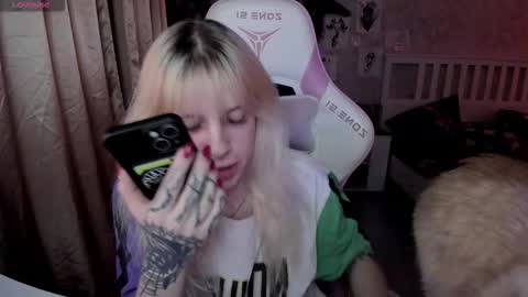 Rapunzel online show from November 1, 9:50 pm