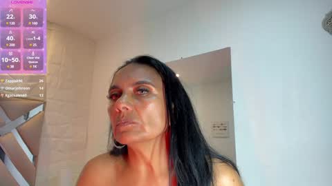 Raquel Moore  online show from January 19, 9:34 pm