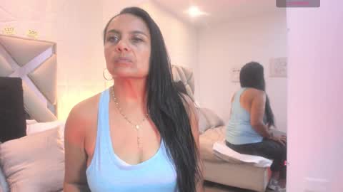 Snapshot of raquel_moore chatting on September 30, 11:48 am Raquel Moore  online show from September 30, 11:48 am