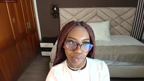 Raquel online show from January 17, 11:27 am