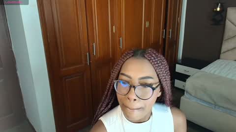Raquel online show from January 29, 11:41 am