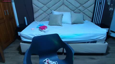 Raquel online show from November 30, 11:14 am