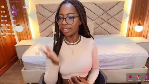 Raquel online show from March 9, 12:20 pm