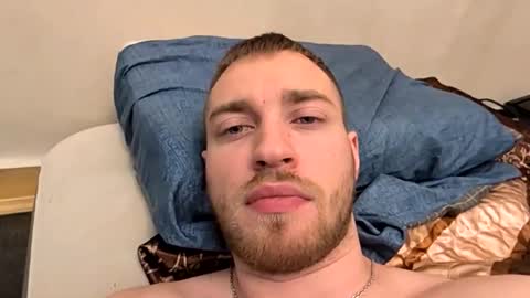 Snapshot of rascoll chatting on December 2, 10:31 am rascoll online show from December 2, 10:31 am