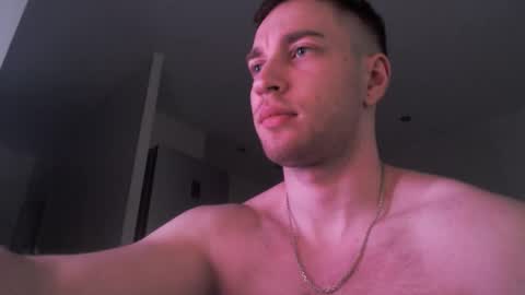 Snapshot of rascoll chatting on February 17, 4:31 am rascoll online show from February 17, 4:31 am