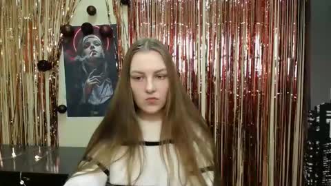 raspberry0101 online show from January 14, 1:28 pm