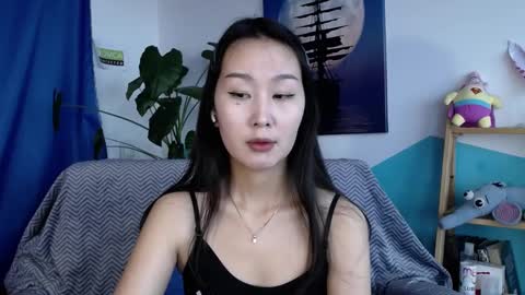 ratna_mm online show from February 4, 9:49 am