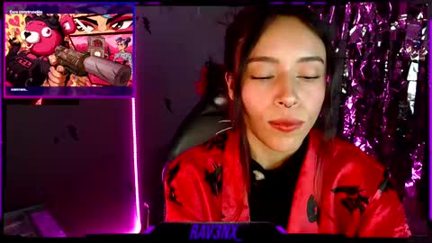 Snapshot of rav3nx_ chatting on February 18, 12:48 am online show from February 18, 12:48 am