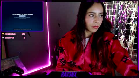 Snapshot of rav3nx_ chatting on February 21, 9:22 pm online show from February 21, 9:22 pm