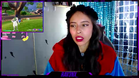 Snapshot of rav3nx_ chatting on October 1, 8:59 pm online show from October 1, 8:59 pm