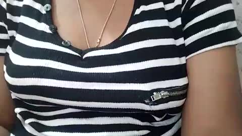 Snapshot of rava_sexy chatting on February 20, 9:10 am rava_sexy online show from February 20, 9:10 am