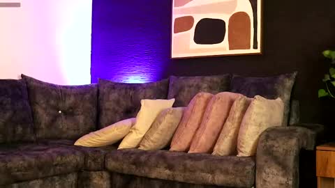 Raven online show from June 3, 2:03 am