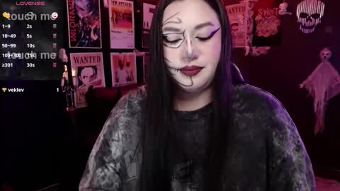 Raven online show from October 27, 7:07 pm