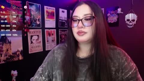 Snapshot of raven_darkk chatting on June 19, 7:28 pm Raven online show from June 19, 7:28 pm