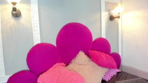 raven_loove online show from June 11, 6:17 pm
