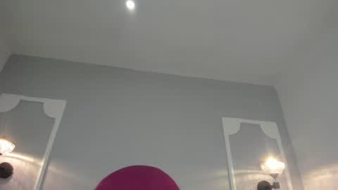 raven_loove online show from August 3, 6:00 pm