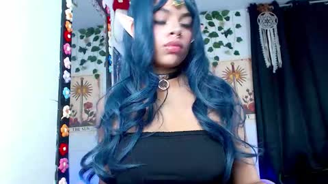 Snapshot of raven_luv chatting on October 10, 1:26 am raven online show from October 10, 1:26 am