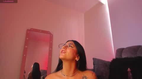   online show from February 12, 1:06 pm