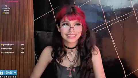 raven_rox_ online show from February 26, 8:46 am