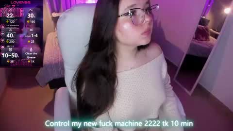 Snapshot of raven_sweeteyes chatting on August 3, 2:32 am Raven online show from August 3, 2:32 am