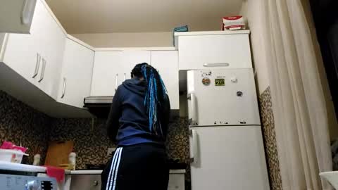 ravenbby online show from March 9, 7:29 pm