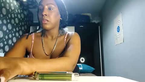 ravenbby online show from March 19, 4:22 pm