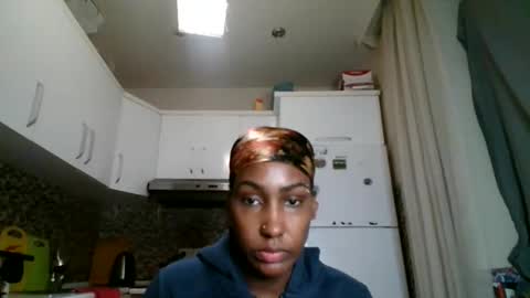 ravenbby online show from April 22, 10:22 pm