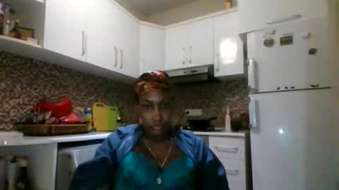 ravenbby online show from April 27, 5:22 pm