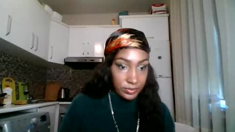ravenbby online show from May 8, 7:36 am