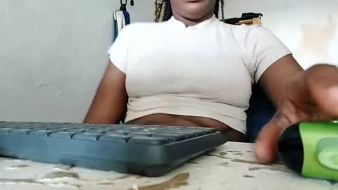 ravenbby online show from June 15, 4:31 pm