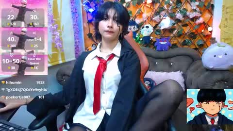 Snapshot of ravenn_20 chatting on January 23, 2:28 pm RavenN online show from January 23, 2:28 pm
