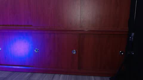 raventh_ online show from February 10, 2:59 am