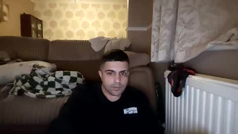 Snapshot of raveworldwidexxx chatting on February 1, 9:02 pm raveworldwidexxx online show from February 1, 9:02 pm