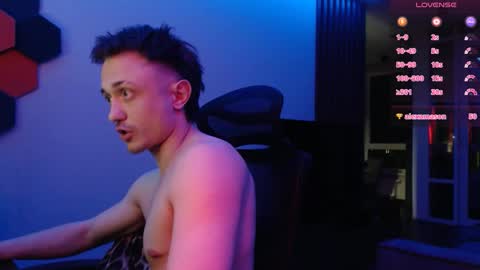 Alex Nash online show from October 9, 11:47 pm