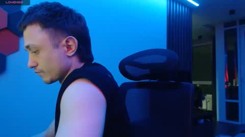 Alex Nash online show from November 5, 12:43 am