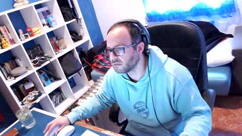 ravingr3d3 online show from January 28, 3:14 pm