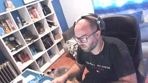 Snapshot of ravingr3d3 chatting on September 22, 8:16 am ravingr3d3 online show from September 22, 8:16 am