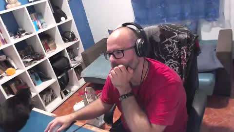 Snapshot of ravingr3d3 chatting on October 21, 10:32 pm ravingr3d3 online show from October 21, 10:32 pm